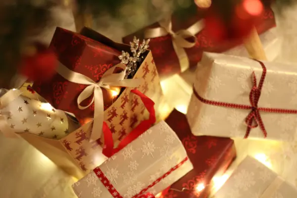 Corporate Gifting Delivery Service 2 Christmas corporate gifting