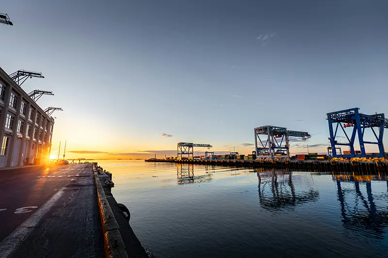 Marine courier services